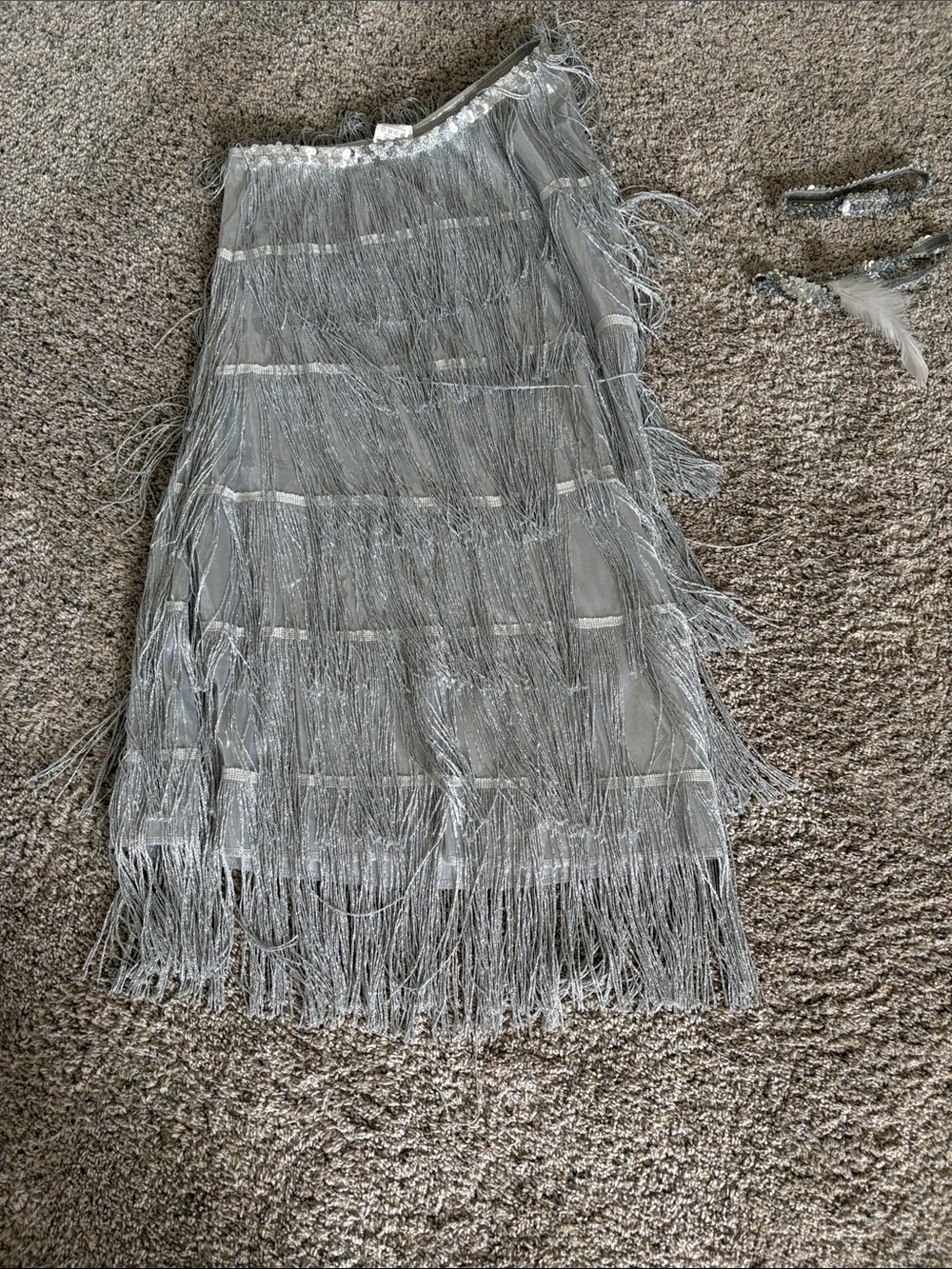 Halloween Spirit Glamorous Gal Flapper Costume. Size M